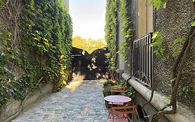 La Poterne L Chambres D'Hotes A Epernay